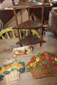 lot 4629 image: Vintage Planter, Corner Shelf and More
