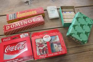 lot 4657 image: NIB Vtg. Elk Brand Dice, Domineoes & More