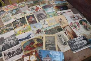 lot 4674 image: Antique Post Cards