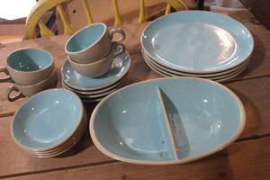 lot 4694 image: Vtg. Harkerware Dishes some needs cleaned