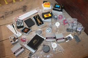 lot 4704 image: NIB Promotional Items Measuring Tapes, Key Rings & More
