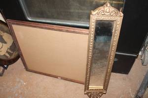 lot 4725 image: 6 x 25 Dcor Mirror and More