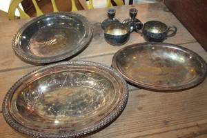 lot 4743 image: Vtg. Silver Serving Dishes & More