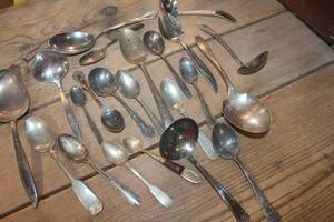 lot 4744 image: Vintage Serving Spoons & More