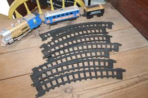 lot 4749 image: Toy Train