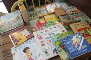 lot 4750 image: Childrens Books