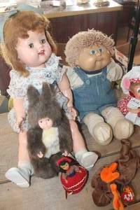 lot 4753 image: Vtg. Cabbage Patch Doll, Annalee Mouse & More