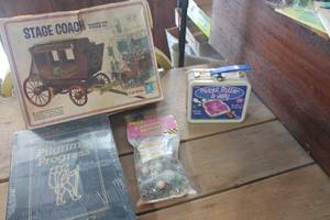 lot 4762 image: NIP Marbles, Games and More