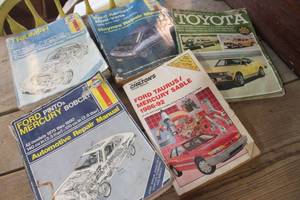 lot 4796 image: Vintage Ford, Toyota Car Manuals