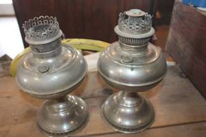 lot 4829 image: Antique Rayo Oil Lamps