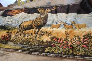 lot 4838 image: Vintage Tapestry 21 x 38
