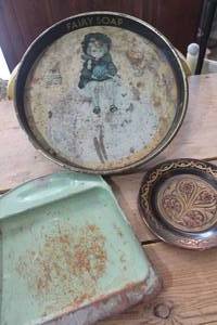 lot 4846 image: Antique Fairy Soap Metal Tray & More