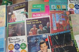 lot 4854 image: Vintage Records Pat Boone, Billy Vaugh & More
