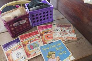 lot 4859 image: Vintage 45 Records