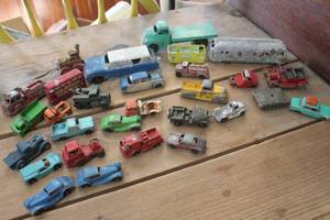 lot 4878 image: Vintage Metal Toy Vehicles and More