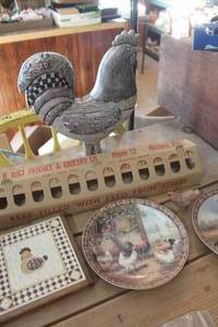 lot 4880 image: Chicken Lot, Egg Carrier, Dcor Plates & More
