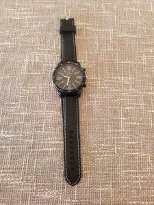 lot 10 image: V6 Super Speed Quartz Watch Black Dial Roman Numerals