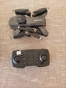lot 18 image: K611lMAX Drone with OAS Module 4 Propellers Remote Control