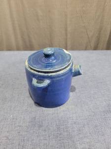 lot 635 image: Blue Ceramic Covered Pot with Handles and Spout