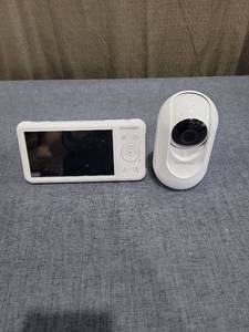lot 646 image: Momcozy Baby Monitor with Camera and Display Unit No Power Cords