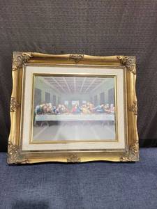 lot 659 image: Framed Print Last Supper Religious Scene Gold Ornate Frame