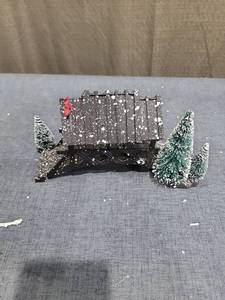 lot 743 image: Lemax Wooden Bridge With Trees #94589 598397