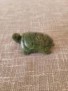 lot 769 image: Green Carved Turtle Figurine