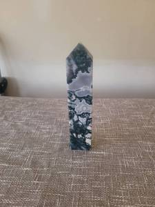 lot 773 image: Polished Point Tower Black and White Patterned Specimen