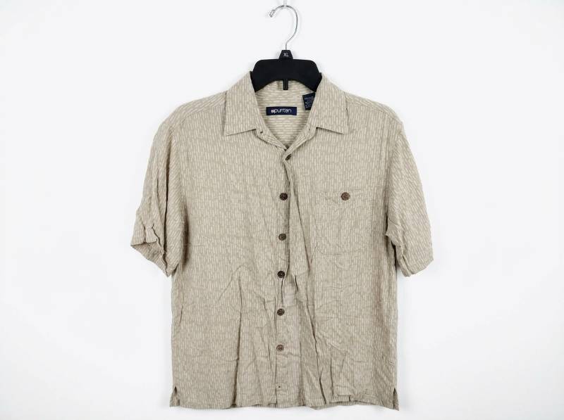 lot 25747 image: Puritan beige short-sleeve button-up camp shirt - S