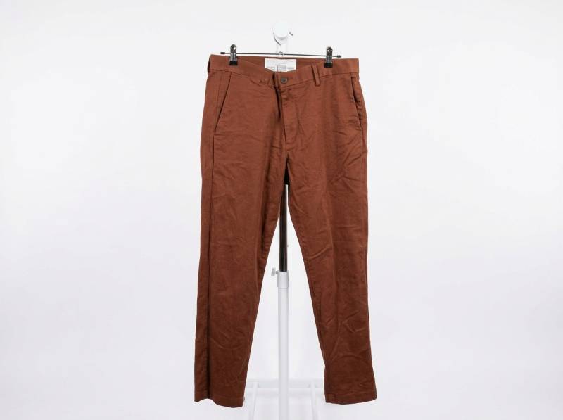 lot 25791 image: Banana Republic Traveler Chino Slim Fit Pants 33x30