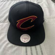 lot 58334 image: Mitchell & Ness Cleveland Cavaliers basketball snapback hat