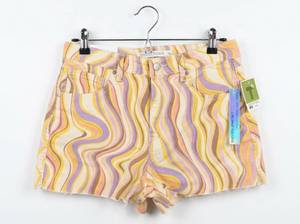 lot 25013 image: Tinseltown Womens Shorts Size 728 Wavy Striped