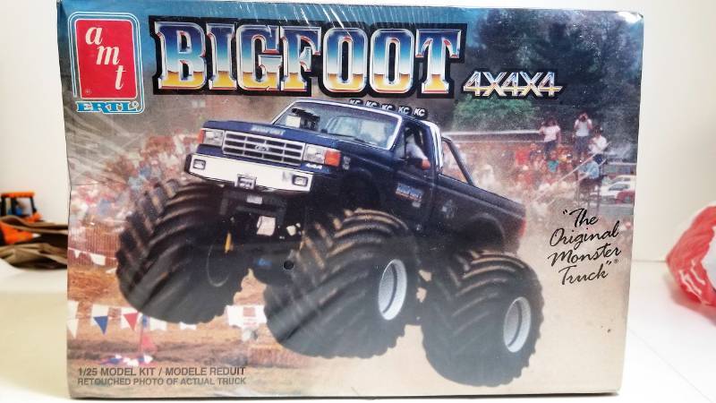 4x4x4 Bigfoot Model sold Kit