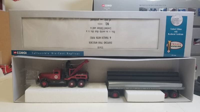 lot 1642 image: CORGI Collectible Die Cast Diamond T980 Wrecker & Trailer wPipes  #55610  150 scale   This is special  NIB