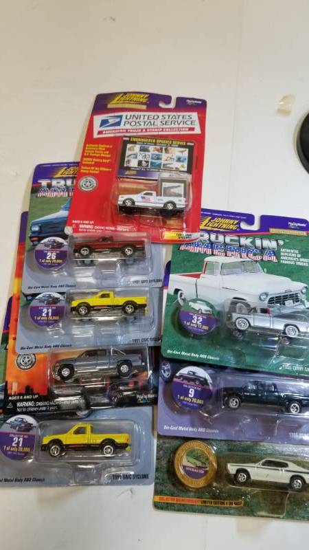 lot 1678 image: 1 Lot  8 items  Johny Lighting Trucks  See Pix  NIB