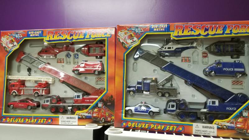 lot 1750 image: 2 sets Die Case Metal Rescue Force play sets, See Pix, NIB