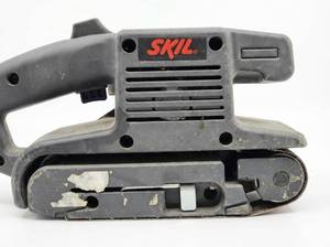 lot 64153 image: Skil 34 HP Belt Sander 3x18 Ball Needle Bearings