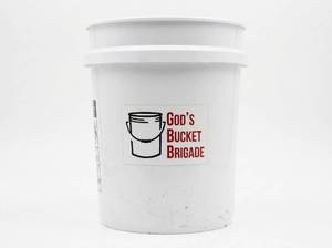 lot 64212 image: White Food Safe 5-Gallon Bucket w Handle
