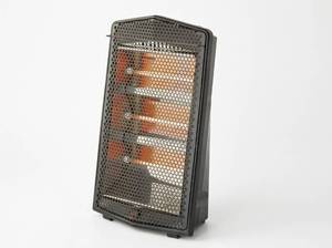 lot 64230 image: Pelonis 1500W Quartz Radiant Space Heater HQ-1000B