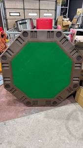 lot 5 image: Octagonal Folding Poker Table Top with Cup Holders and Legs