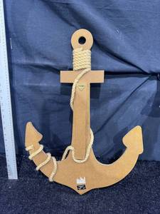lot 73 image: Large Nautical Wood Anchor Wall Decor with Rope&nbsp