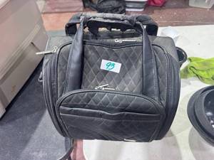 lot 93 image: Travelon Black Quilted Travel Toiletry Bag Est. 1978