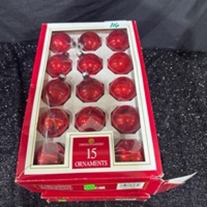 lot 116 image: Christmas on Mainstreet 15 Ornaments Red Shatterproof Lot of 3 Boxes