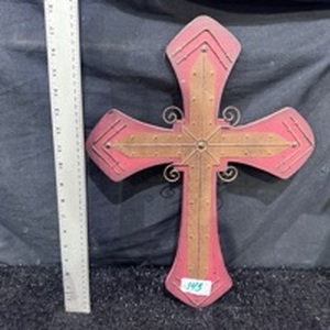 lot 143 image: Decorative Wall Cross Pink and Gold Tone