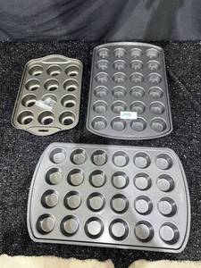 lot 155 image: Muffin Pan Lot 3 Baking Pans 12-Cup 24-Cup