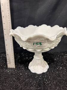 lot 158 image: White Pedestal Compote Bowl with Scalloped Rim and Leaf Design