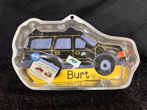 lot 189 image: Burt Sports Utility Vehicle Toy Car