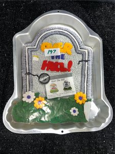 lot 197 image: Over the Hill Decorative Cake Pan