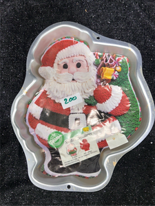 lot 200 image: Wilton Santa Claus Cake Pan
