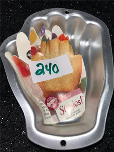 lot 240 image: Wilton Singles Hand-Shaped Cake Pan